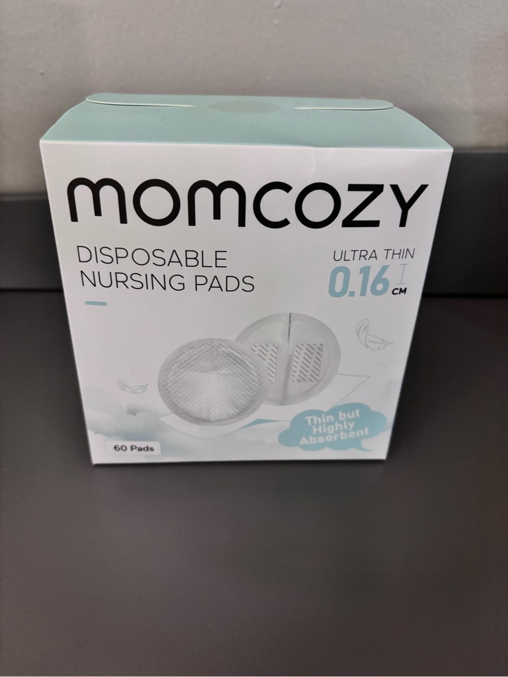 Momcozy Disposable Nursing Pads - White (60 Pack)